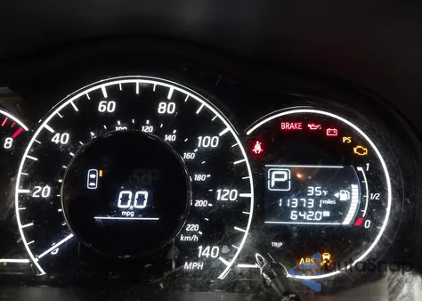 2016 Nissan Versa Note S (Sr)/S Plus/Sl/Sr/Sv z USA, uszkodzony, nr VIN 3N1CE2CP2GL352564